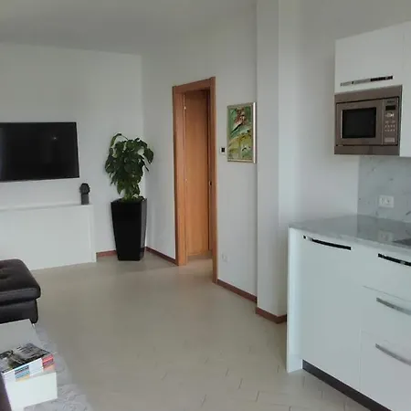 Relax ستريزا